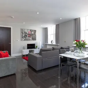 https://luxury-central-city-of-london-apartments.cambridgehotelsuk.com